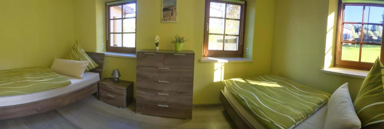 Ferienwohnung Aus-Zeit Auf Dem Lande Bad Gottleuba-Berggiesshuebel Екстер'єр фото