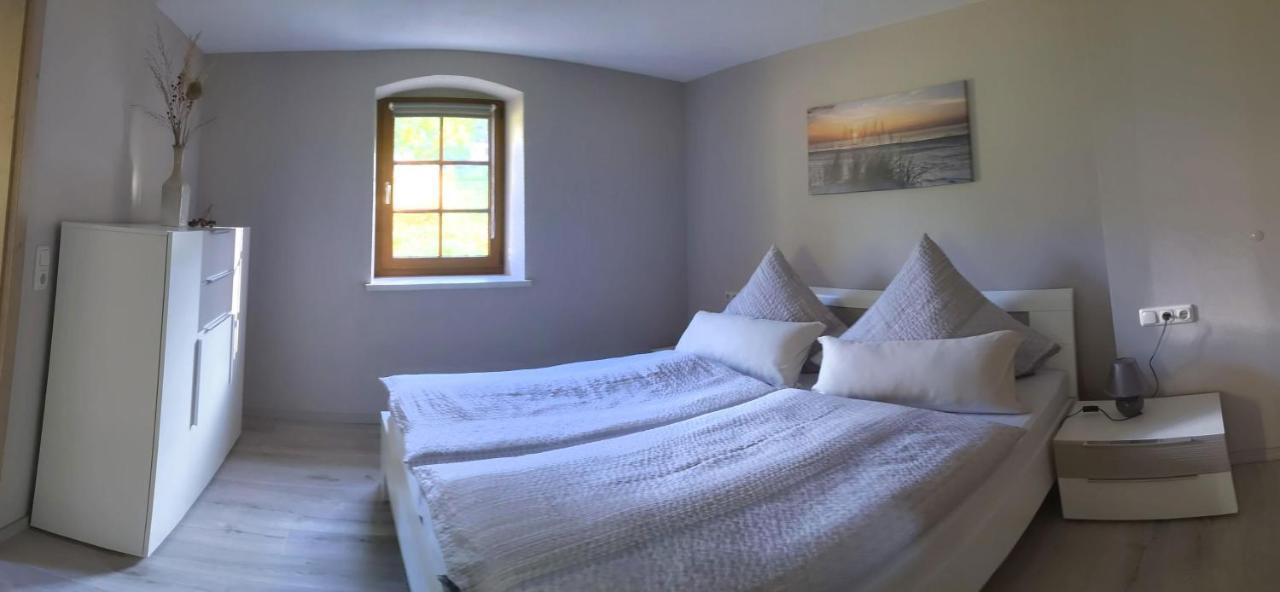 Ferienwohnung Aus-Zeit Auf Dem Lande Bad Gottleuba-Berggiesshuebel Екстер'єр фото